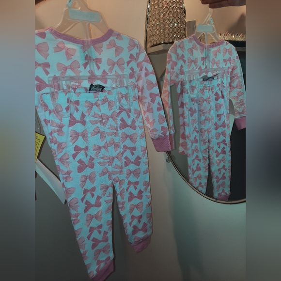 Pink Bow Kids Pajamas - Picture 2 of 5